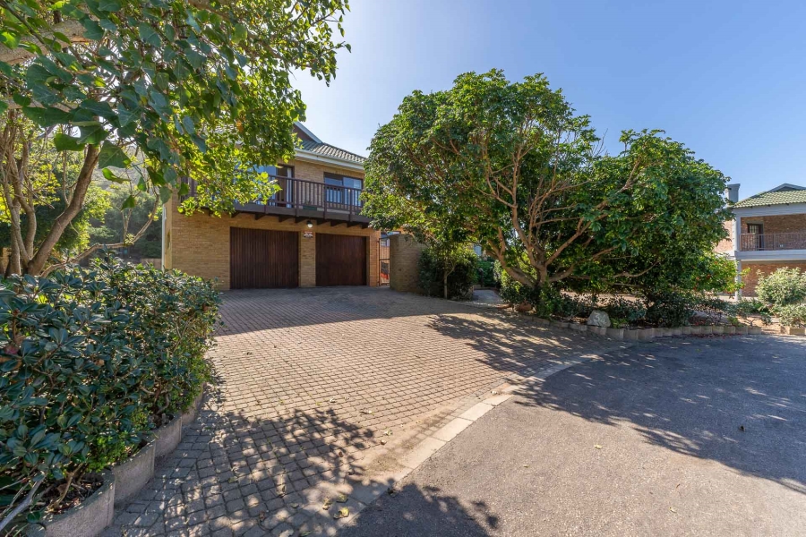 4 Bedroom Property for Sale in Hersham Western Cape